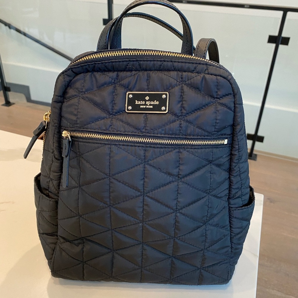 Kate spade backpack in black (gently used)